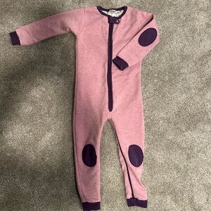 Girl’s Pink Footed Zipper Pajamas with Contrast Purple Patches